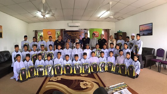 Yayasan Sime Darby (YSD) funds school supplies for 4,461 underprivileged students